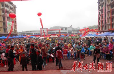 衡南县“泉湖二月八” 农耕文化节中的气功医疗传承